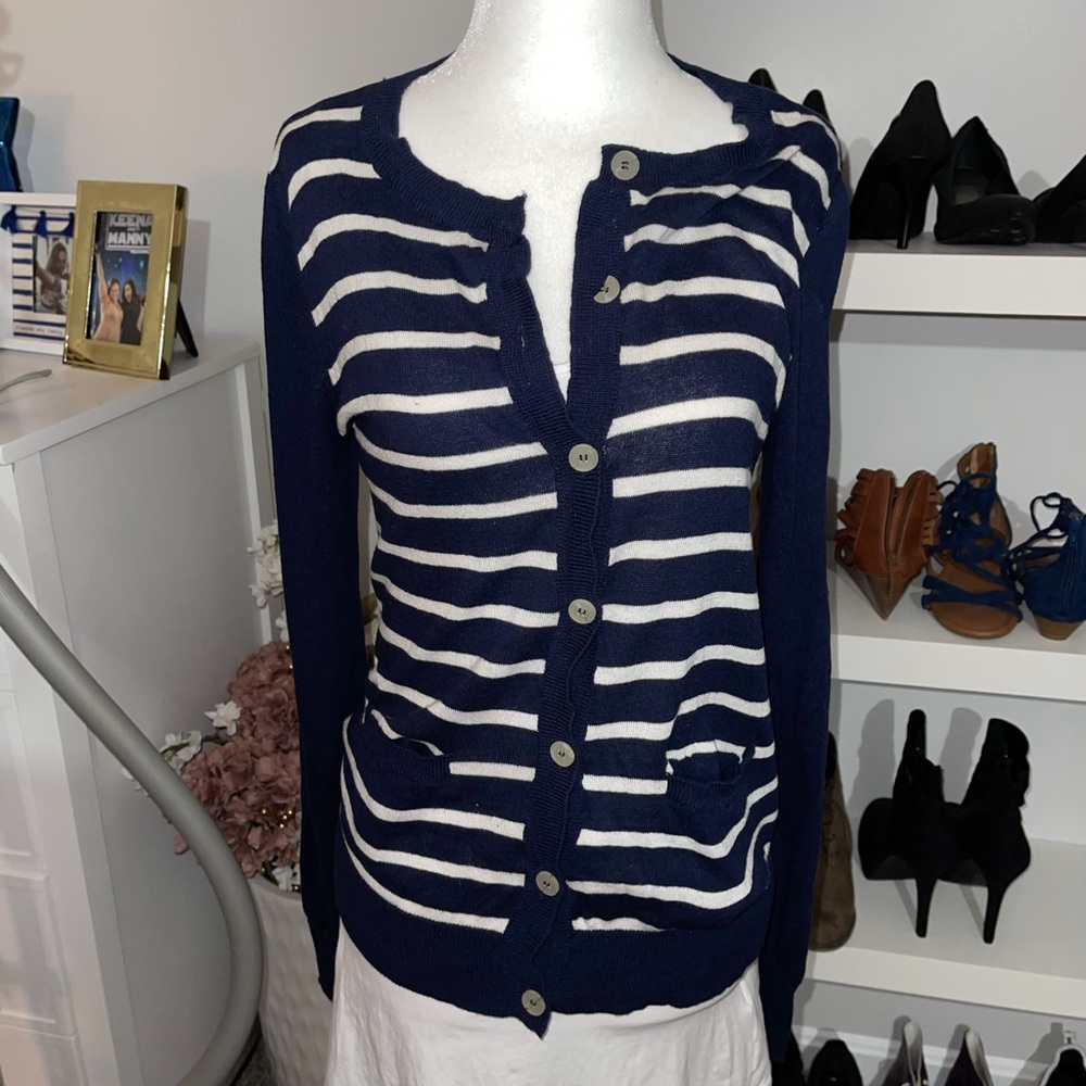 🛍3/$30🛍 Striped Cardigan